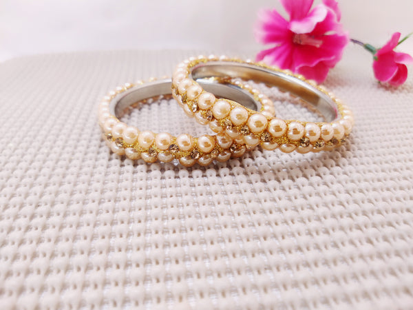 Lac Bangles - Golden with pearls - Ahaeli