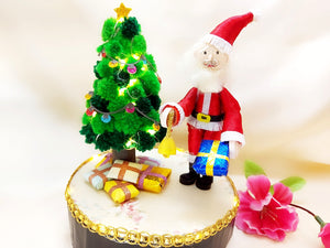 Miniature - Christmas Santa - Quilled Art - Ahaeli